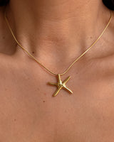 GOLDEN STARFISH NECKLACE
