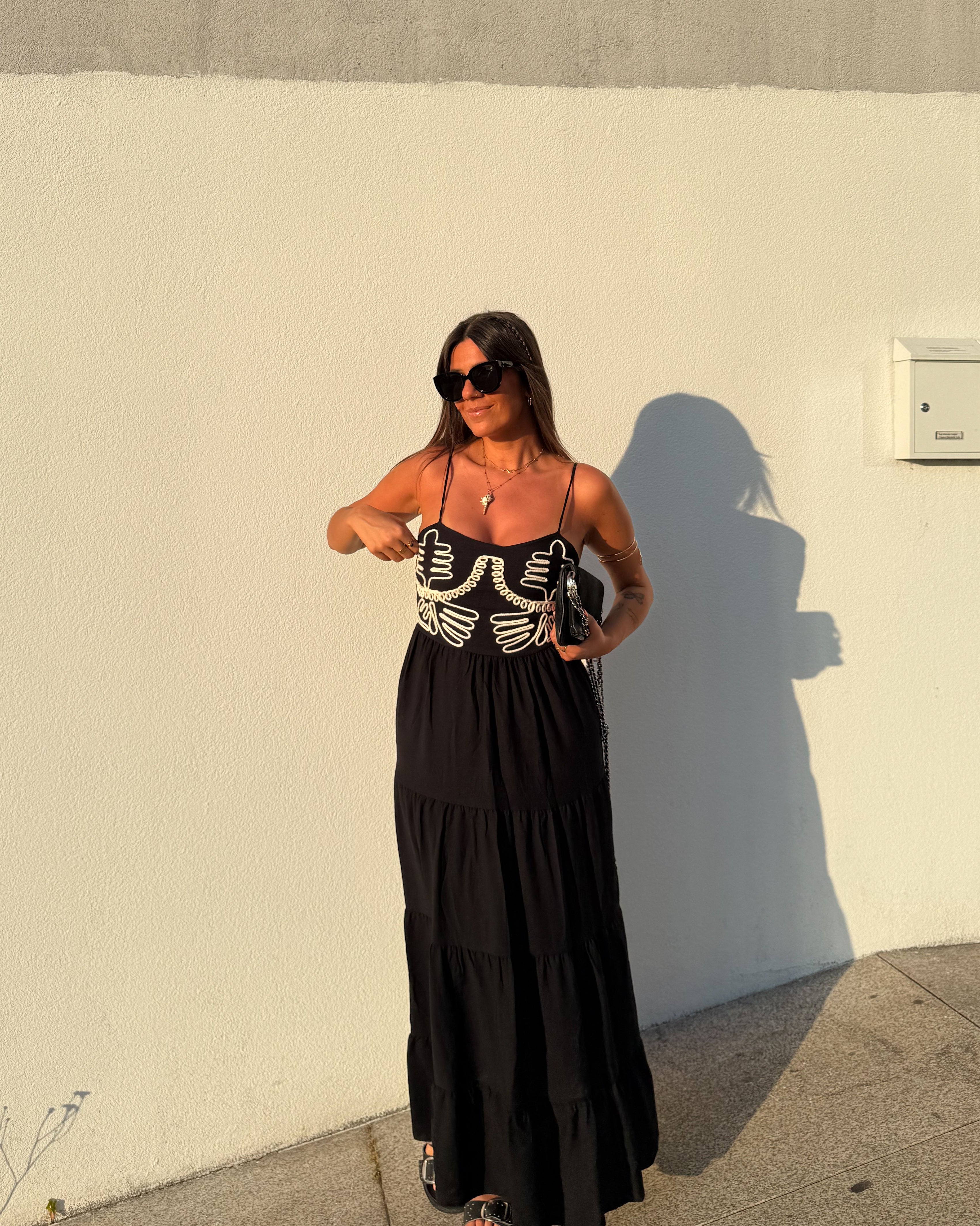 ST. TROPEZ DRESS - BLACK