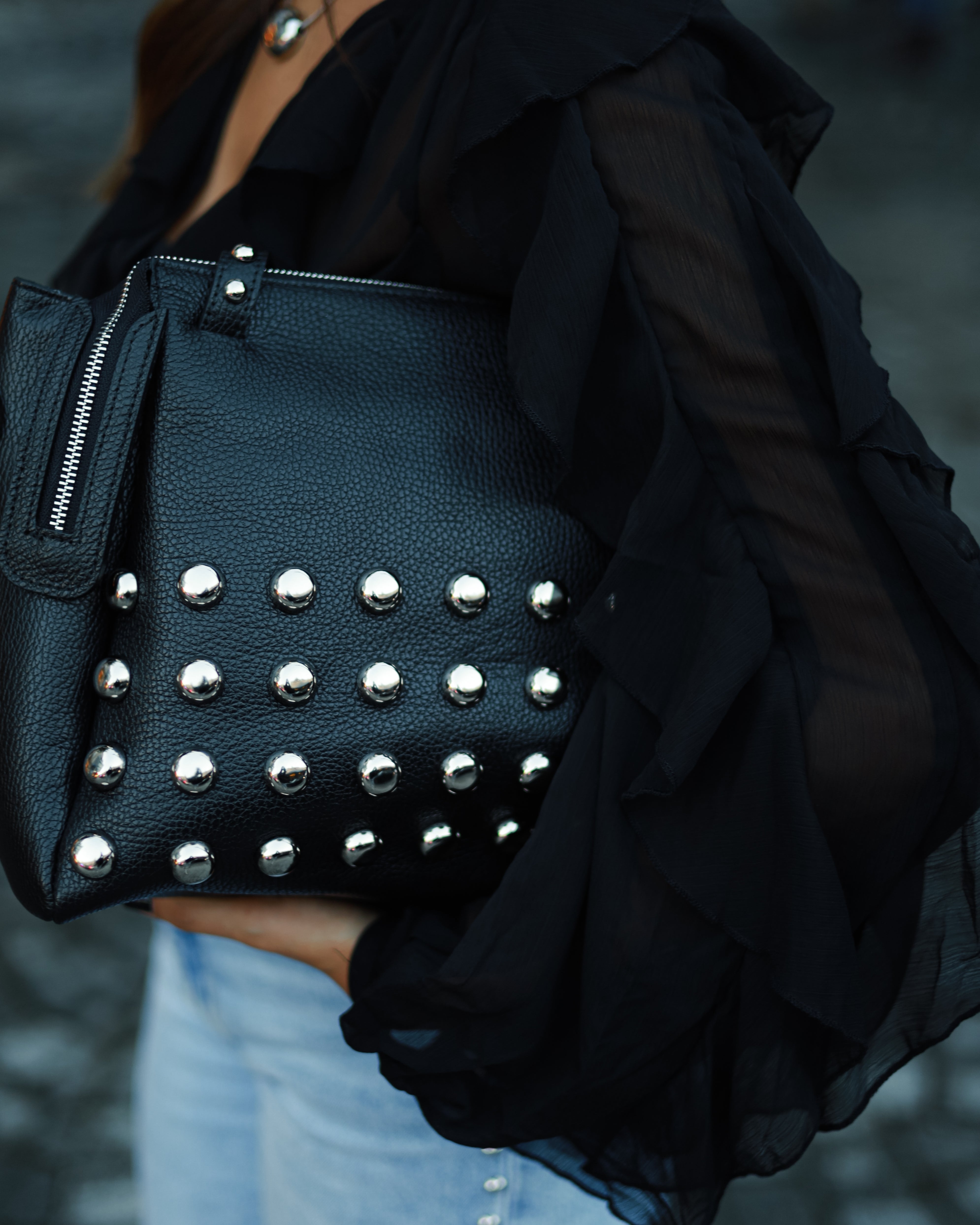 LEIGHTON LEATHER BAG