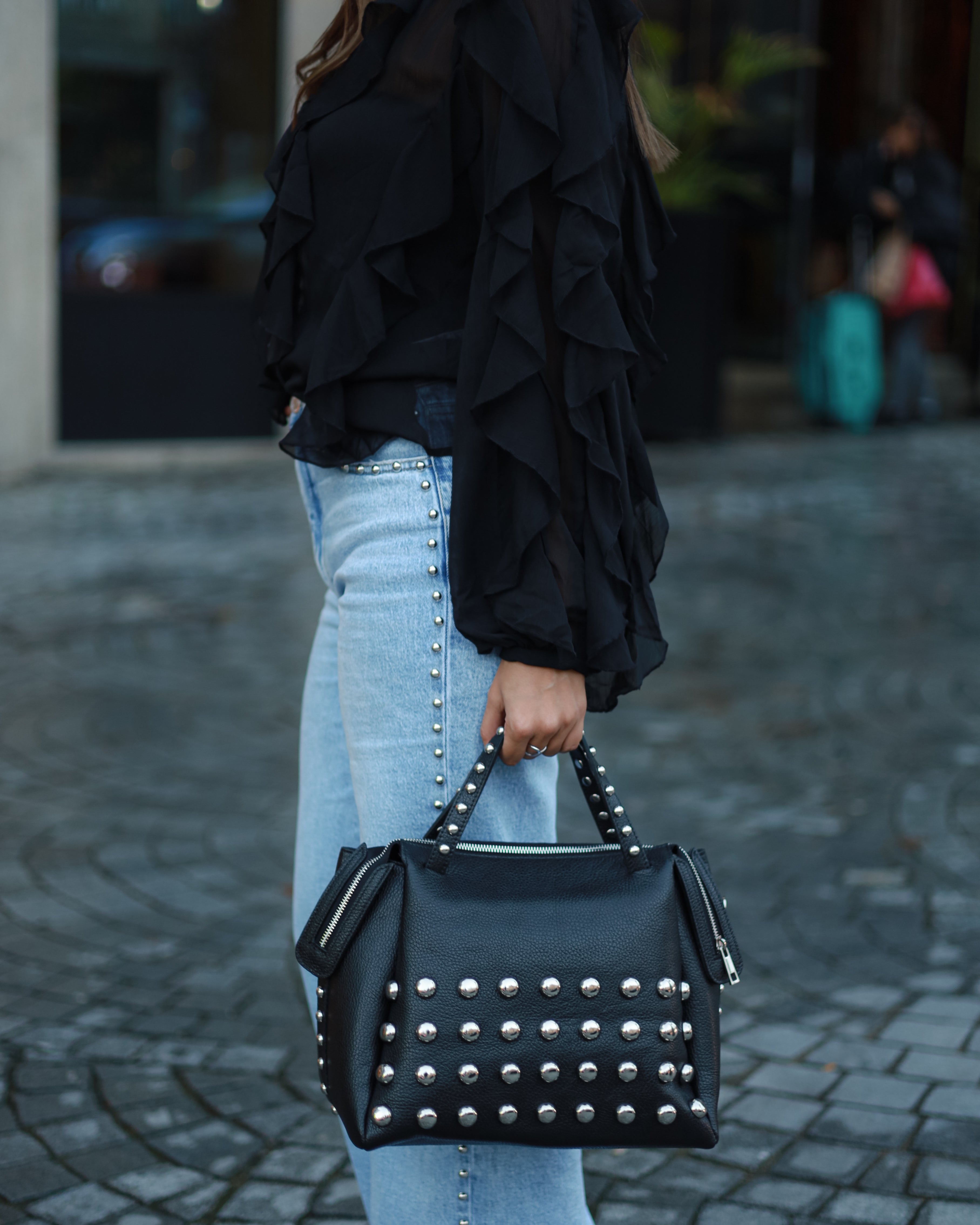 LEIGHTON LEATHER BAG